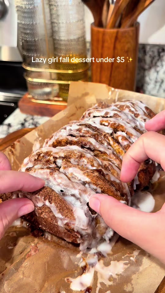 Pumpkin Spice Pull Apart Bread